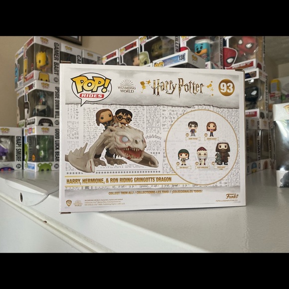 Pop Rides! Gringotts Dragon (93) - Picture 3 of 7